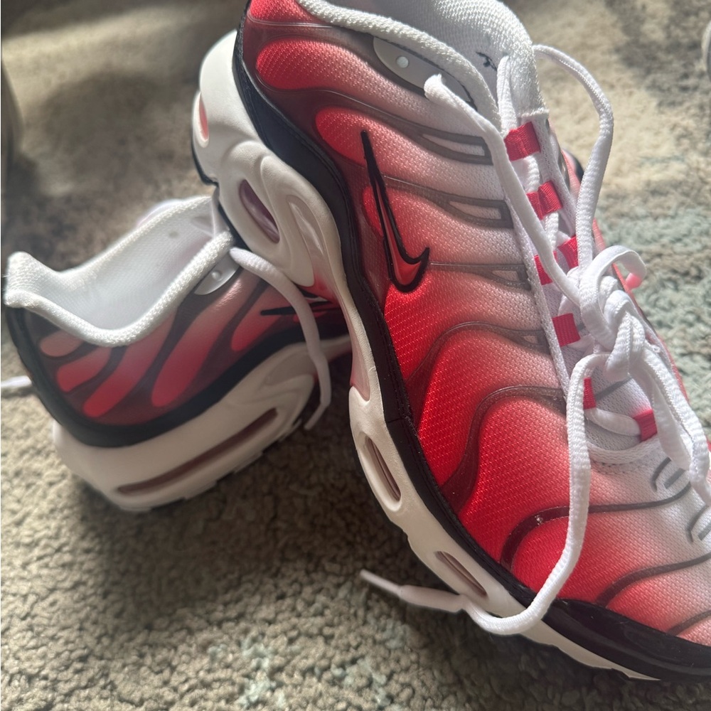 Nike Air Max Red and White Sneakers